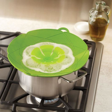 Load image into Gallery viewer, Highly versatile Multi-Purpose Lid Cover and Spill Stopper
