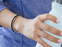 Load image into Gallery viewer, Stainless Steel Hair Tie Bracelet - Flower Design
