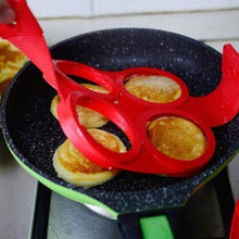 Load image into Gallery viewer, Ideal Breakfast Maker Flip Cooker - Fast &amp; Easy
