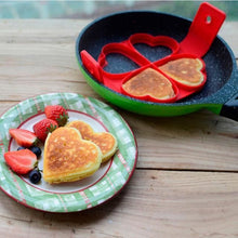 Load image into Gallery viewer, Ideal Breakfast Maker Flip Cooker - Fast &amp; Easy
